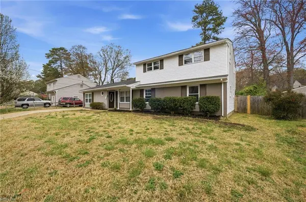 120 Gwynn CIR, Newport News, VA 23602