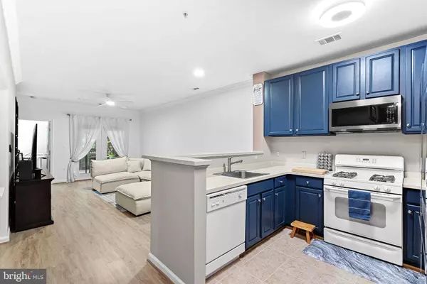 12001 MARKET ST #144, Reston, VA 20190