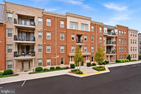 23630 HAVELOCK WALK TER #405, Ashburn, VA 20148
