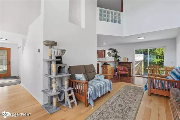 2131 Sundew CIR, Anchorage, AK 99502