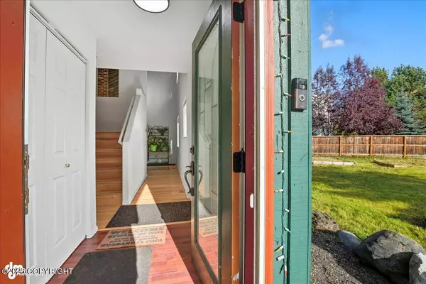 2131 Sundew CIR, Anchorage, AK 99502