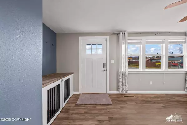 1410 Richardson DR, Anchorage, AK 99504