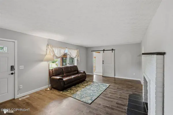 4895 E Rhubarb CIR, Wasilla, AK 99654