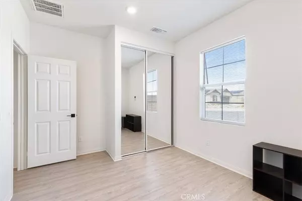 30981 Alister LN, Winchester, CA 92596