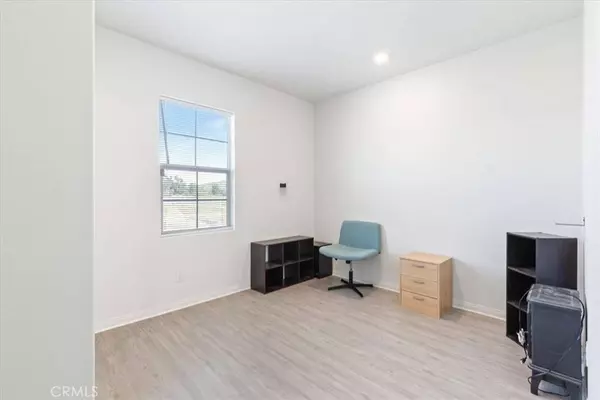 30981 Alister LN, Winchester, CA 92596