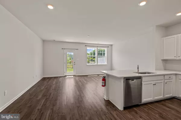 78 ARLOTTA ST, Glassboro, NJ 08028