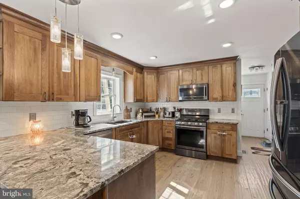 2814 OLDMANS CREEK RD, Swedesboro, NJ 08085