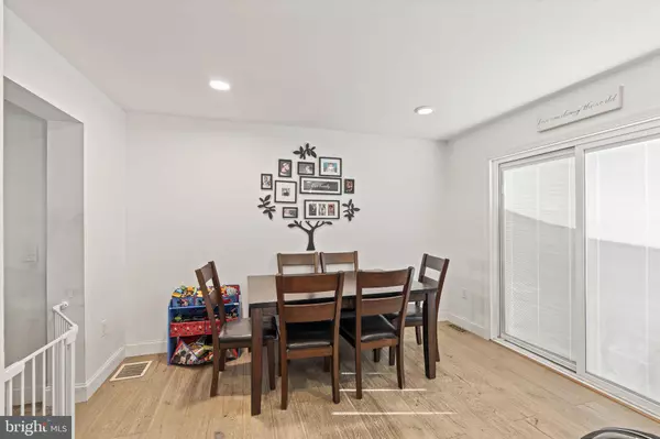 2814 OLDMANS CREEK RD, Swedesboro, NJ 08085