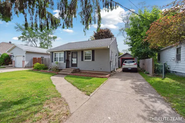 4542 Pinehurst SW Avenue, Grand Rapids, MI 49548