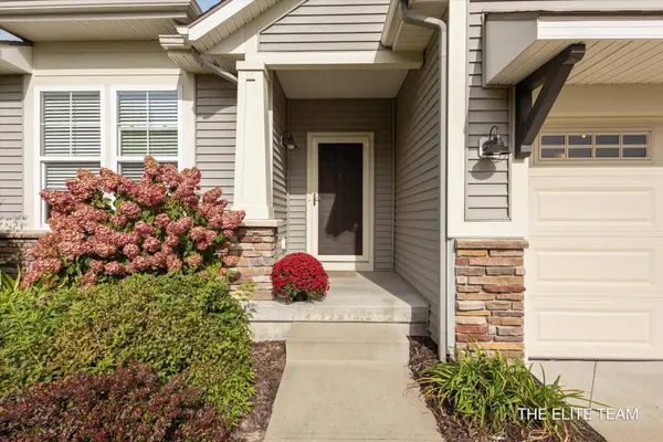 6215 Red Ash SE Court #86, Caledonia, MI 49316