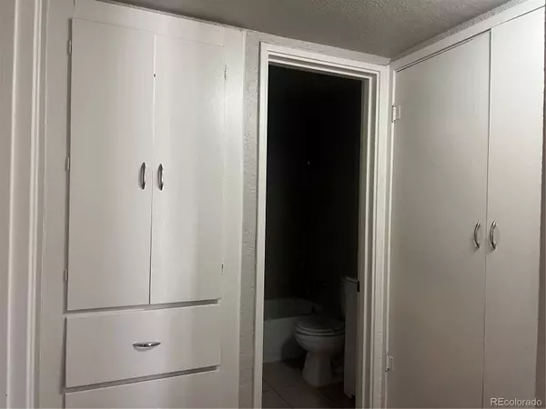 772 Victor ST, Aurora, CO 80011