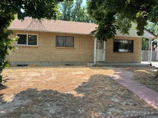 5526 Carson ST, Denver, CO 80239