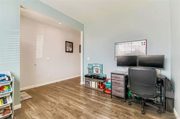 4410 Garnet WAY, Longmont, CO 80504