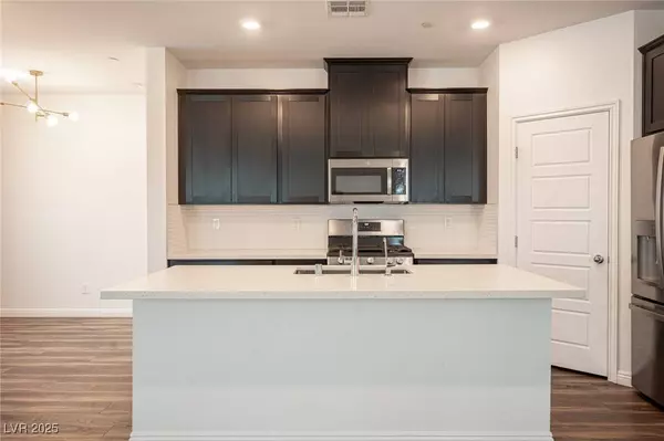 871 Aurelie Ridge ST, Henderson, NV 89011