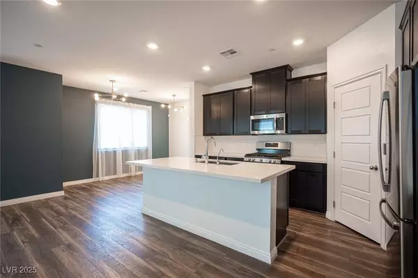 871 Aurelie Ridge ST, Henderson, NV 89011