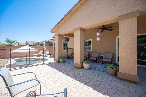 7252 Blowing Breeze AVE, Las Vegas, NV 89179