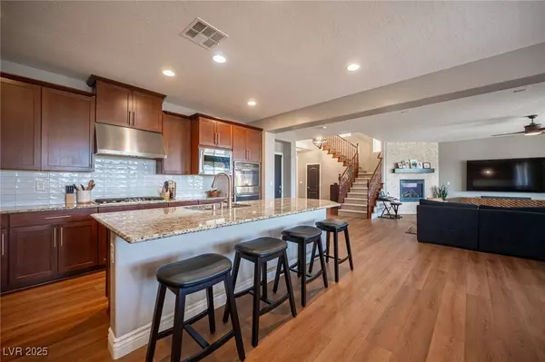 12231 Cape Cortez CT, Las Vegas, NV 89138