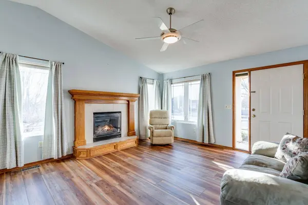 2118 E James, Derby, KS 67037