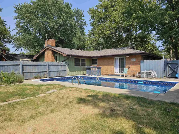 1747 N Sabin St, Wichita, KS 67212