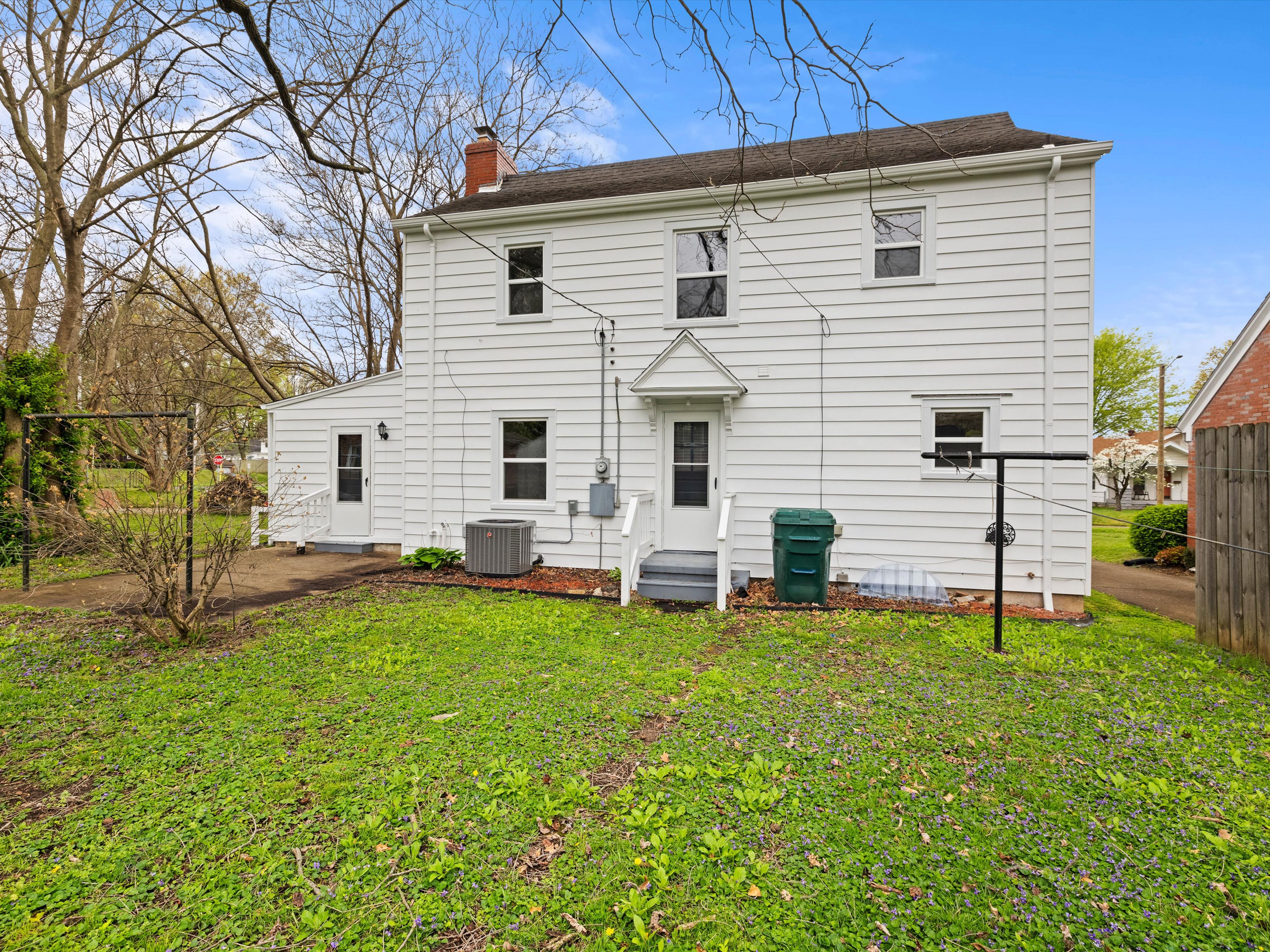 Owensboro KY condos for sale – modern riverside condominium buildings with scenic Ohio River view