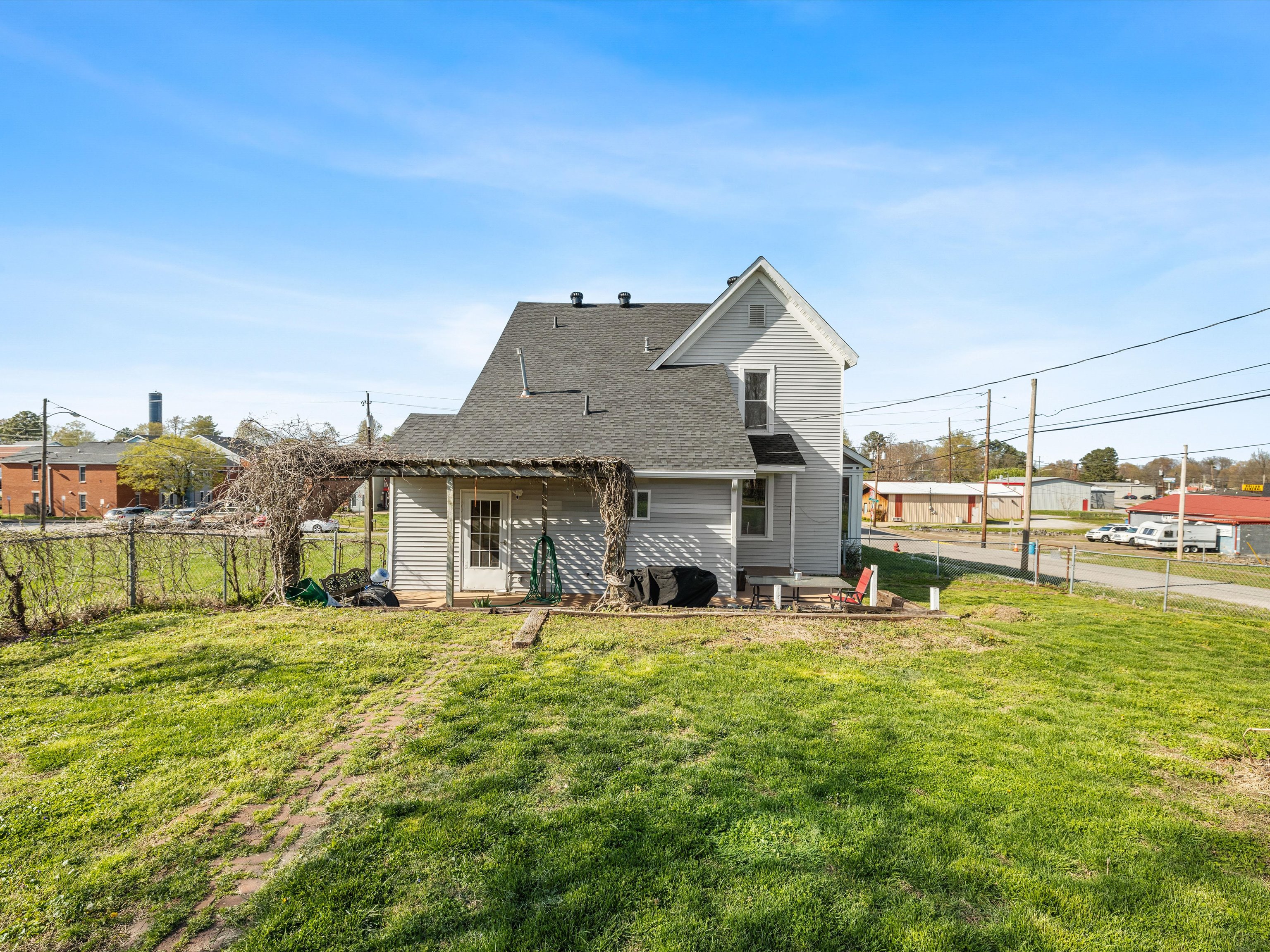 Scenic view of Hancock County KY homes and neighborhoods for buyers and sellers