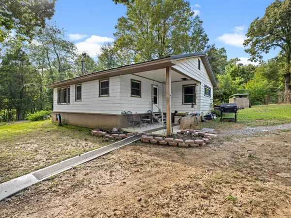 Buying a Starter Home in Philpot KY – What to Expect