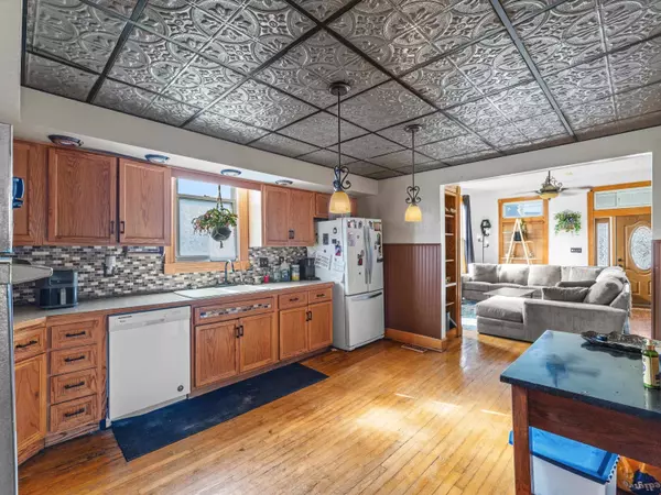 117 E 2nd Street, Livermore, KY 42352