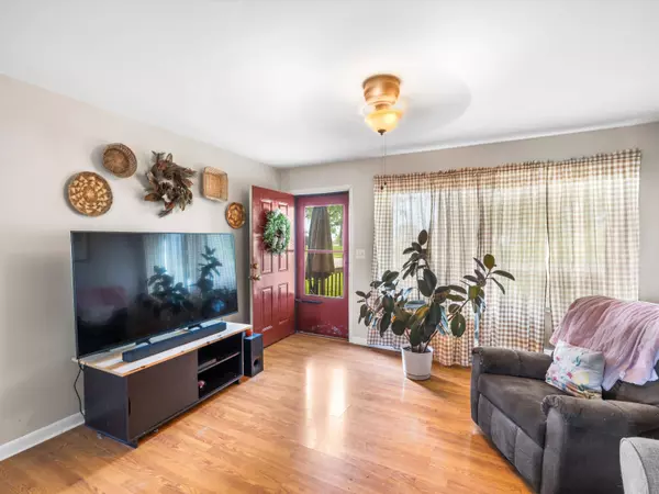 1501 N Rockport Road, Boonville, IN 47601