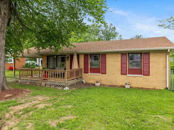 1501 N Rockport Road, Boonville, IN 47601