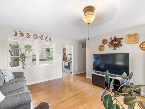 1501 N Rockport Road, Boonville, IN 47601