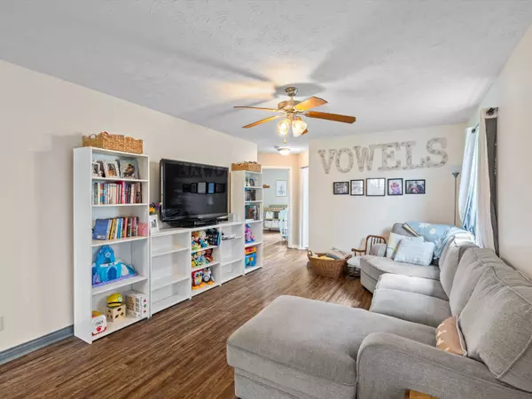 2205 Village Run, Owensboro, KY 42303