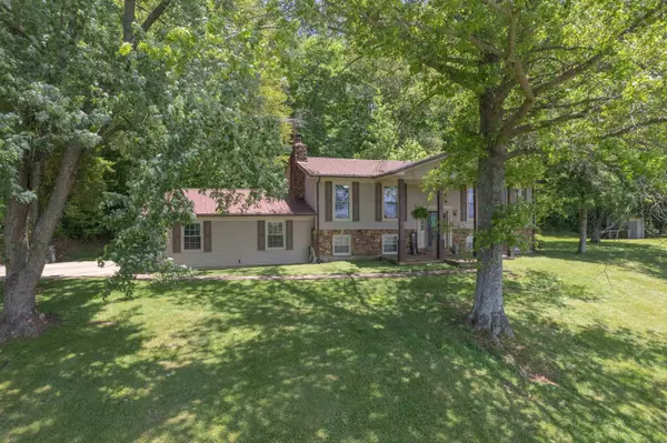 5535 Southhill Union Rd, Lewisburg, KY 42256