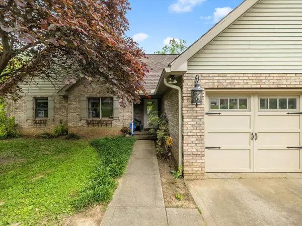 3877 Peachtree Dr., Henderson, KY 42420