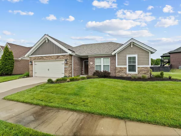 2265 Meadowhill Ln, Utica, KY 42376