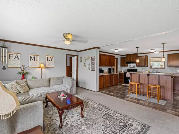 3096 State Route 136 W, Henderson, KY 42420