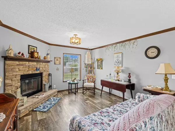 3096 State Route 136 W, Henderson, KY 42420