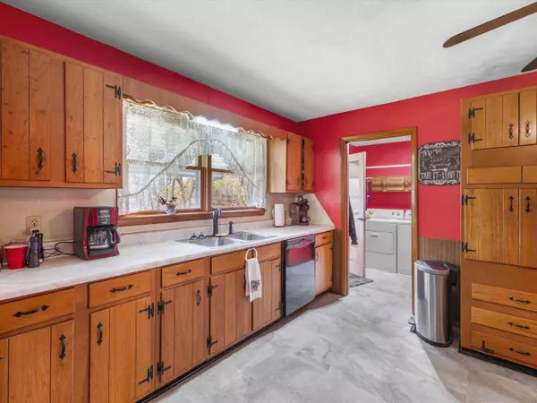 449 Lemon Road, Calhoun, KY 42327