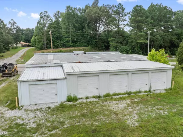 1035 State Route 144 W, Hawesville, KY 42308