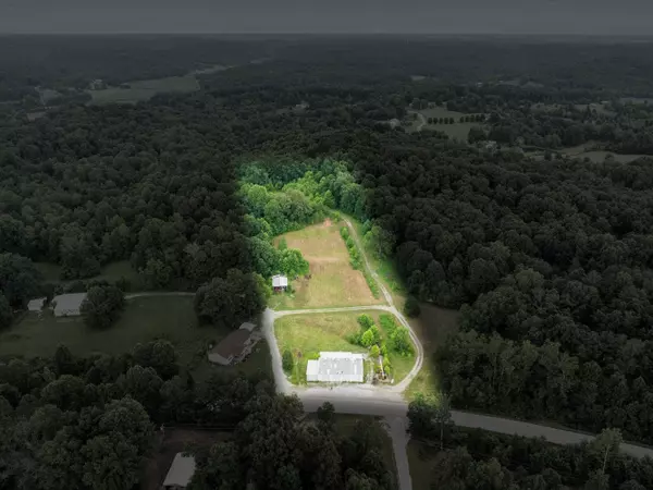 1035 State Route 144 W, Hawesville, KY 42308