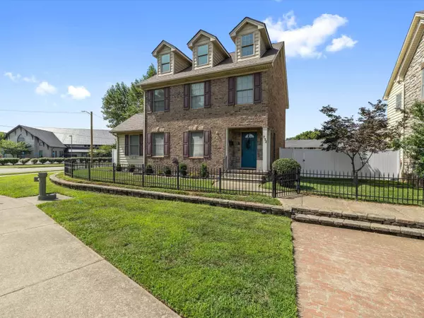 732 Crittenden St., Owensboro, KY 42303