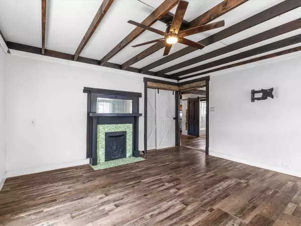 235 E 4Th St, Calhoun, KY 42327