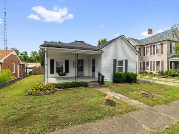 235 E 4Th St, Calhoun, KY 42327