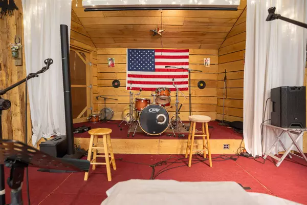 509 E 7th, Livermore, KY 42352