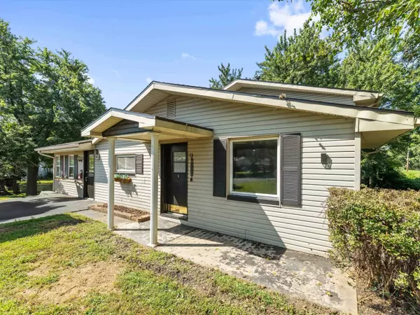 3011 Elmwood Dr, Henderson, KY 42420