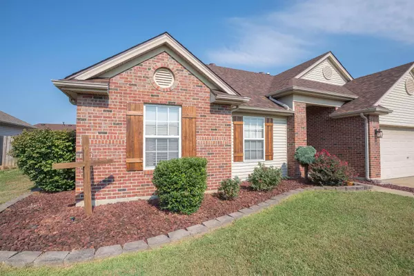 420 Newbury Ct, Owensboro, KY 42301