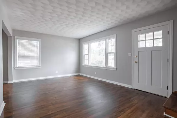 3441 Hawthorne Dr, Owensboro, KY 42303