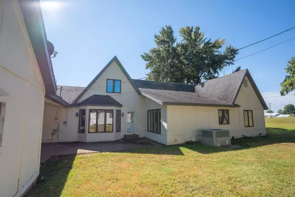 1487 State Route 81  N, Calhoun, KY 42327