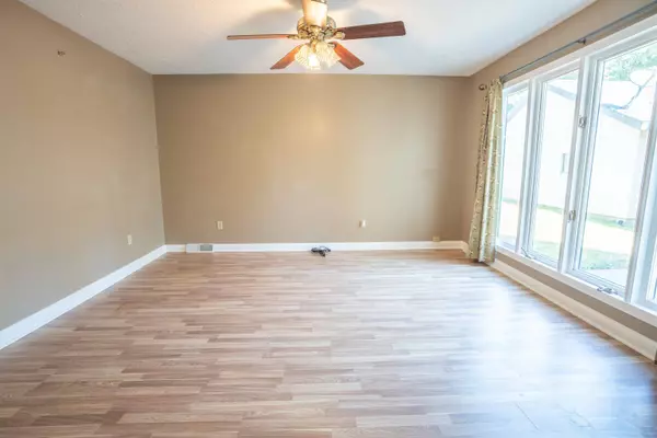 1487 State Route 81  N, Calhoun, KY 42327