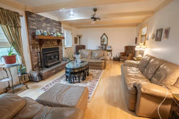 1738 Sunbeam Rd, Leitchfield, KY 42754