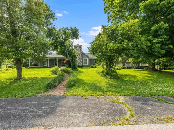 10351 Toler Bridge Road, Lewisport, KY 42351